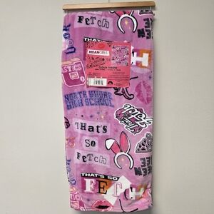 Mean Girls Girl World Cloud Throw Blanket Pink